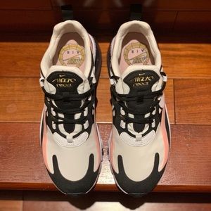 Nike Air Max 270 React Women’s 6.5 - Gently Used